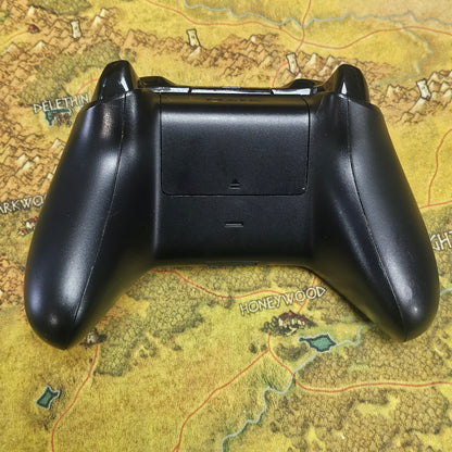 008: XBox One Controller