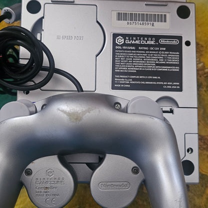157: Gamecube Console