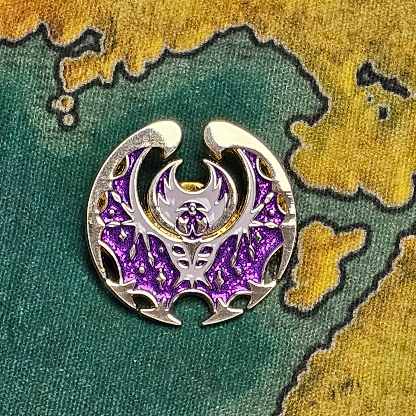 024: Lunala Pin