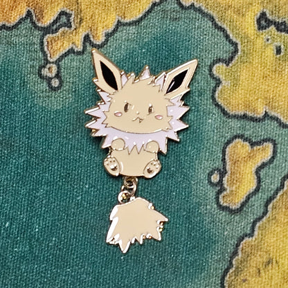 029: Jolteon Dangle Pin
