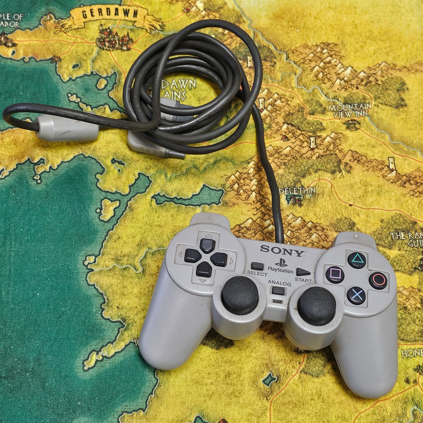 111: PlayStation Controller