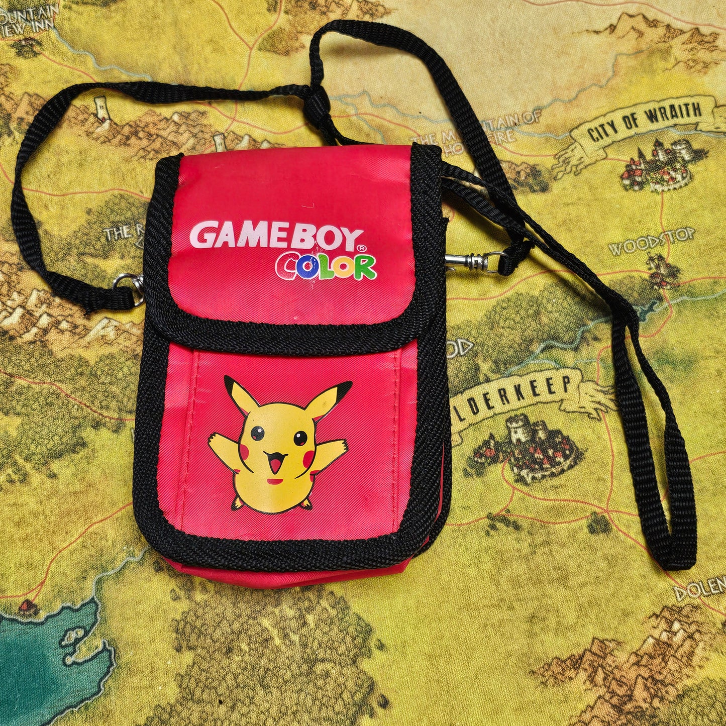 137: Pikachu Game Boy Color Case