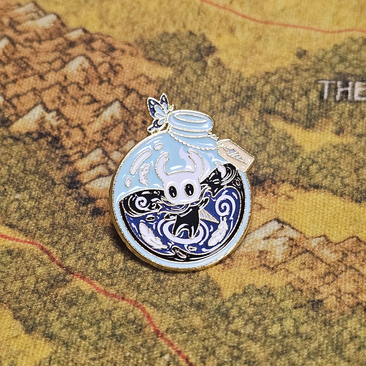 163: Hollow Knight Bottle Pin