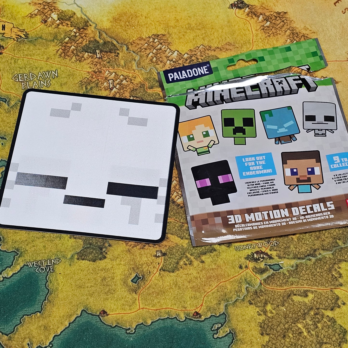 084: Minecraft 3D Motion Decal