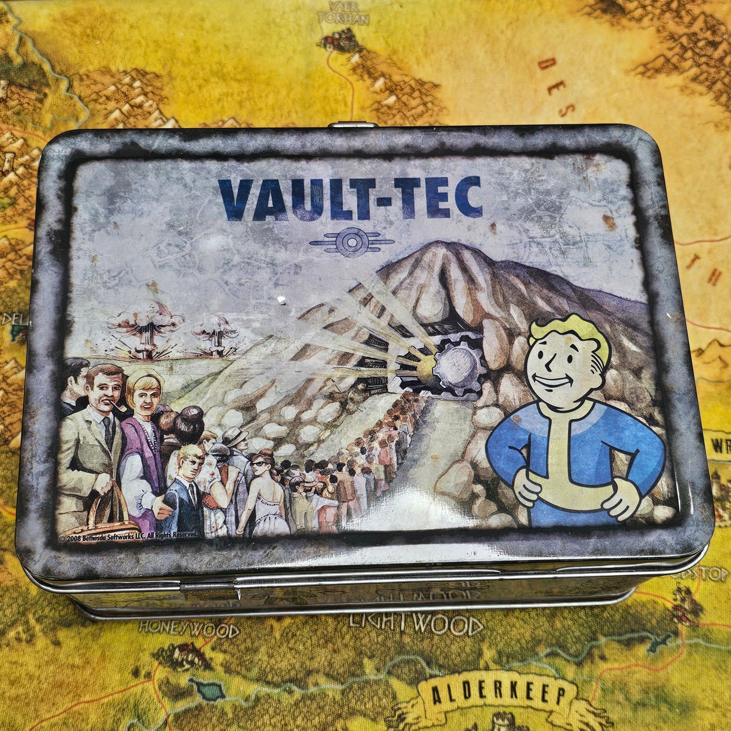 062: Fallout Lunch Box