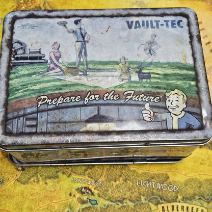062: Fallout Lunch Box