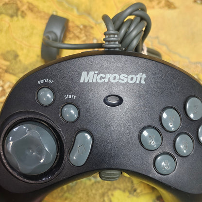 005: Microsoft SideWinder Game Pad