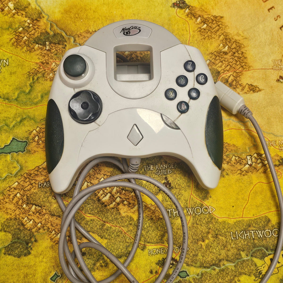 106: Mad Catz Dreamcast Controller