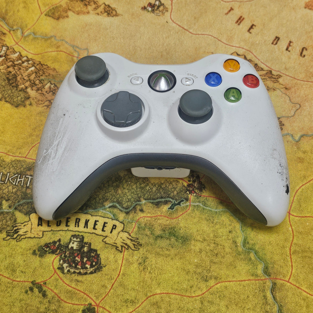 130: White XBox 360 Controller