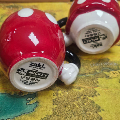 098: Minnie and Mickey Cups