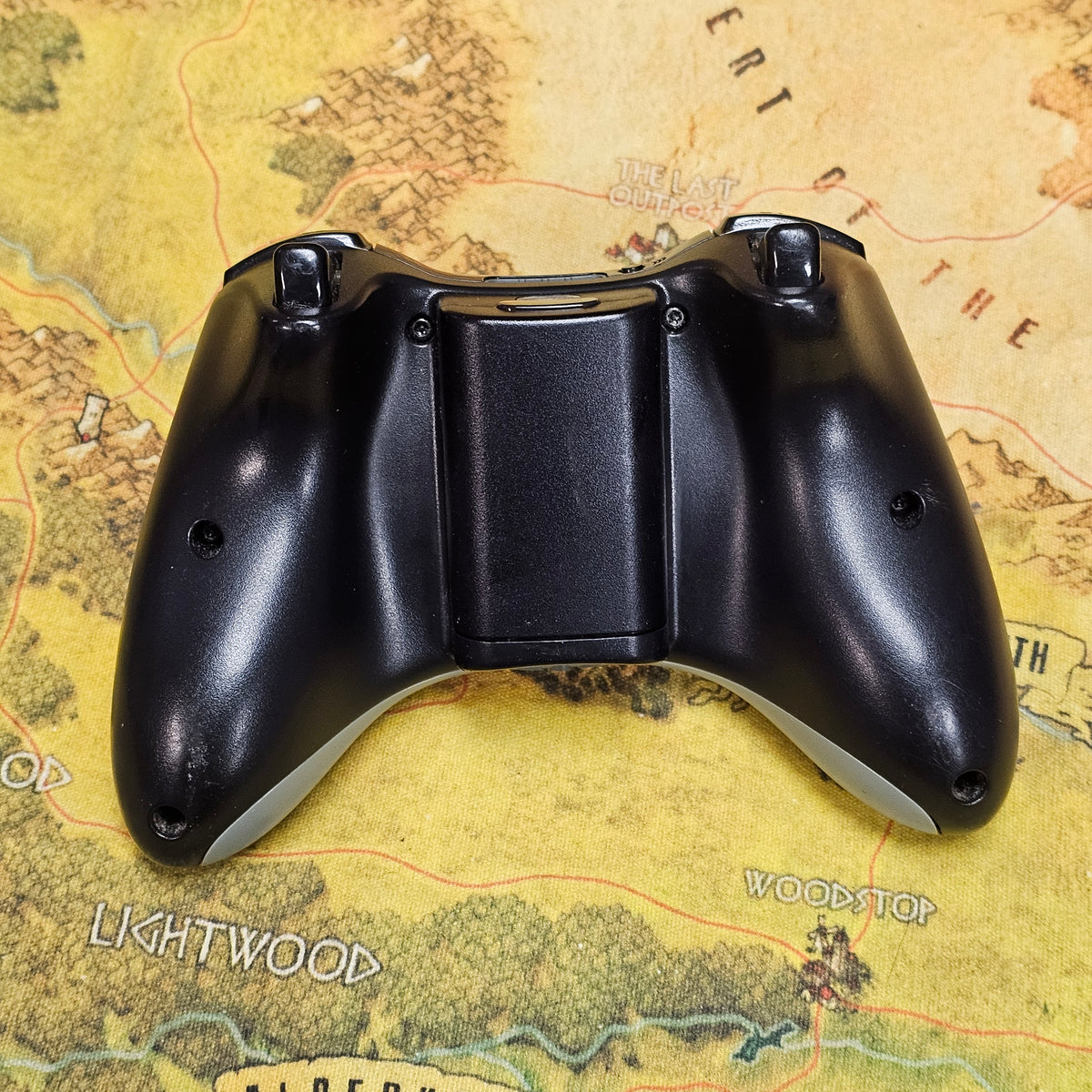 013: Black XBox 360 Controller