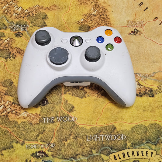 012: White XBox 360 Controller